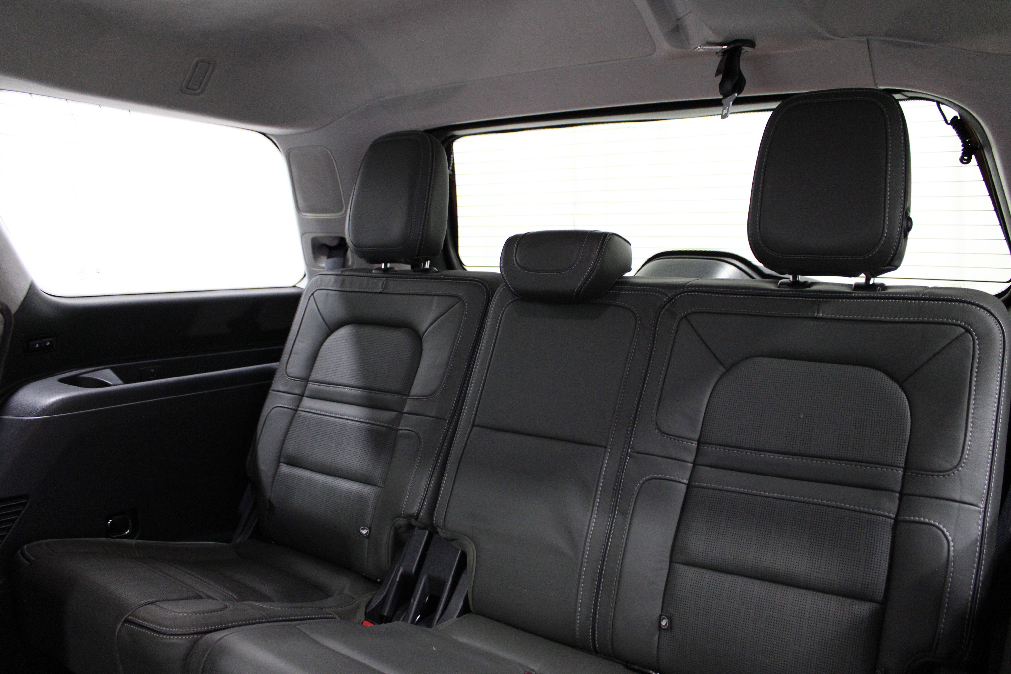 2022 Lincoln Navigator Black Label photo 21