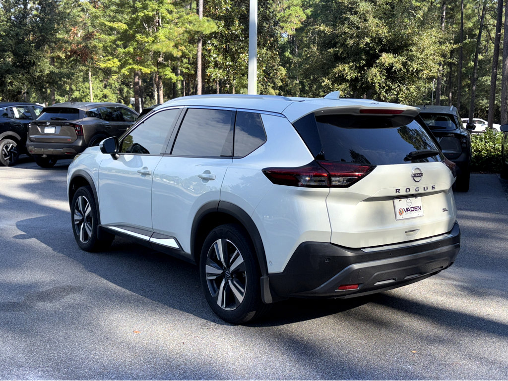 2023 Nissan Rogue SL photo 25