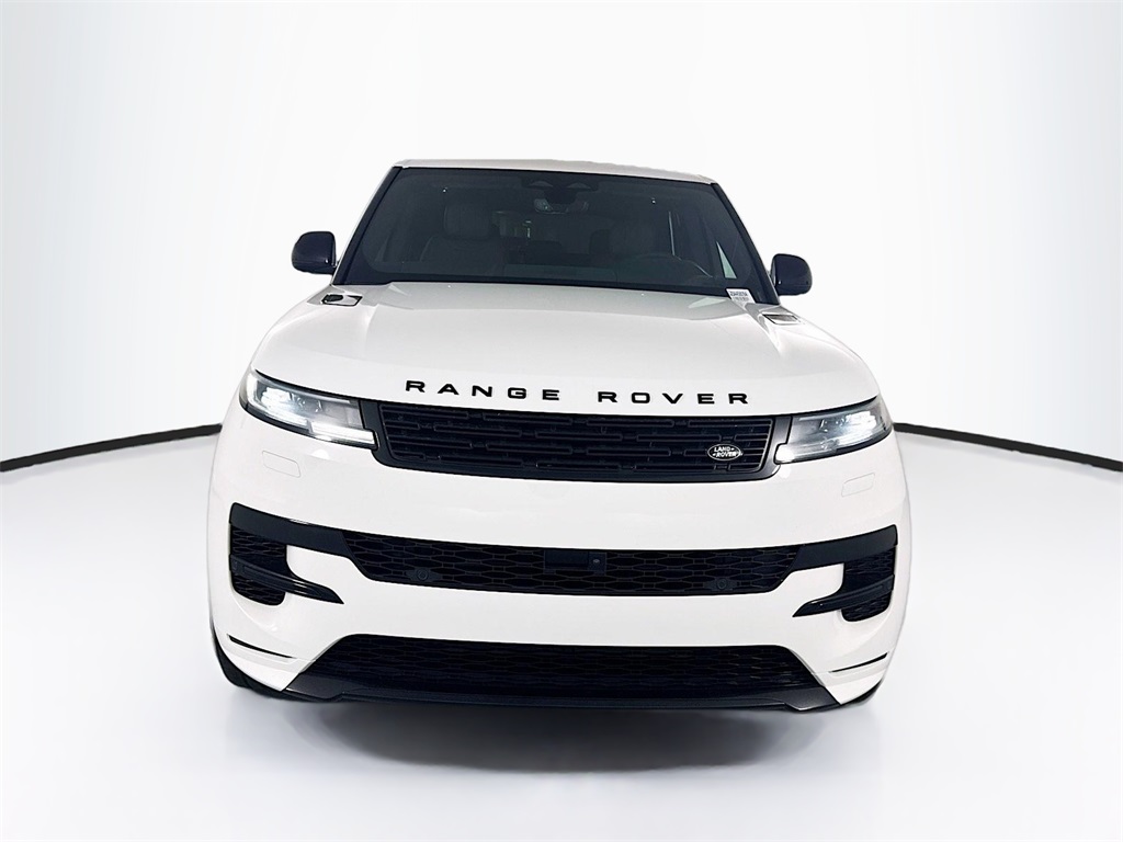 2025 Land Rover Range Rover Sport SE photo 2