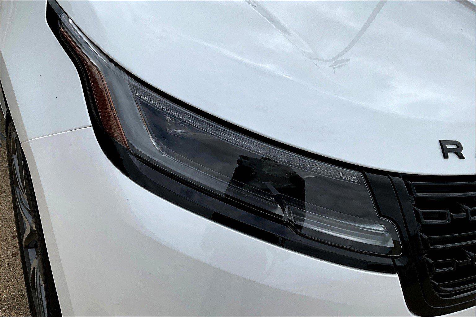 2025 Land Rover Range Rover Velar SE photo 13