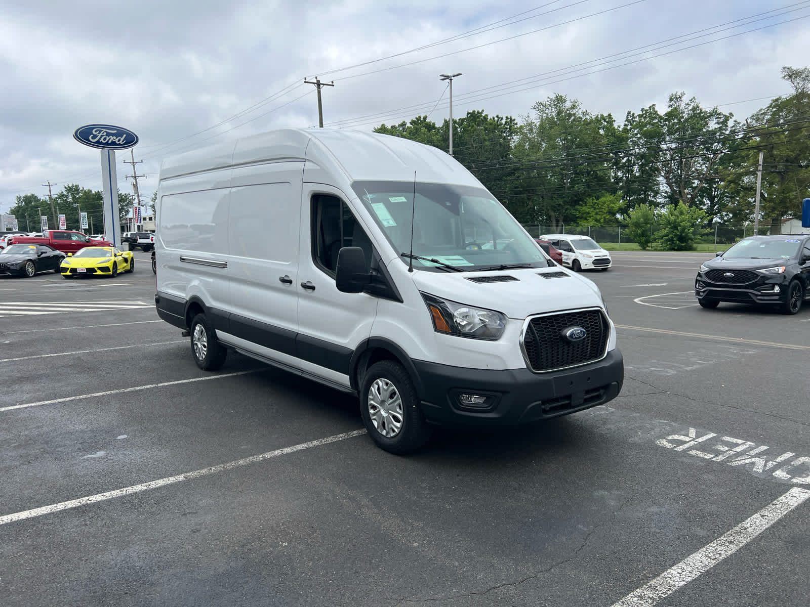 2024 Ford Transit Cargo Van photo 3