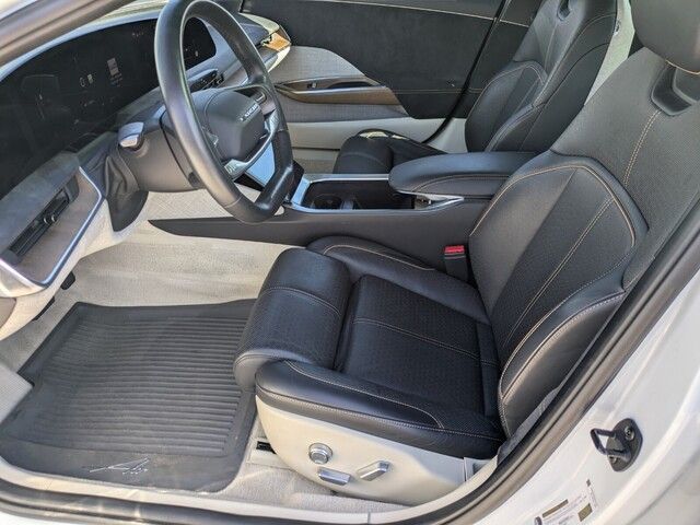 2022 Lucid Air Grand Touring photo 9