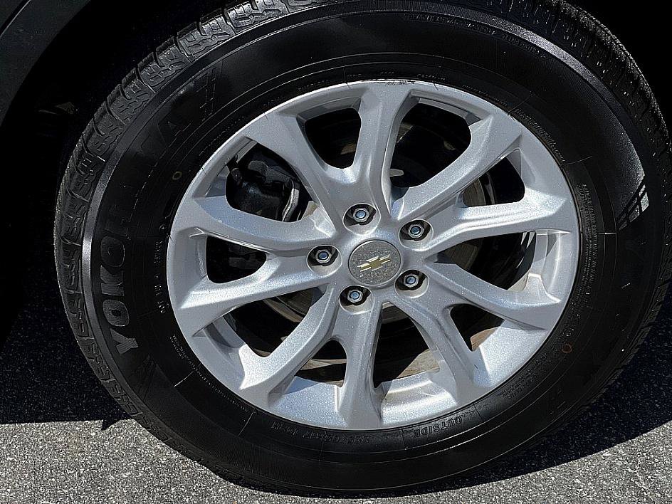 2019 Chevrolet Equinox LT photo 4