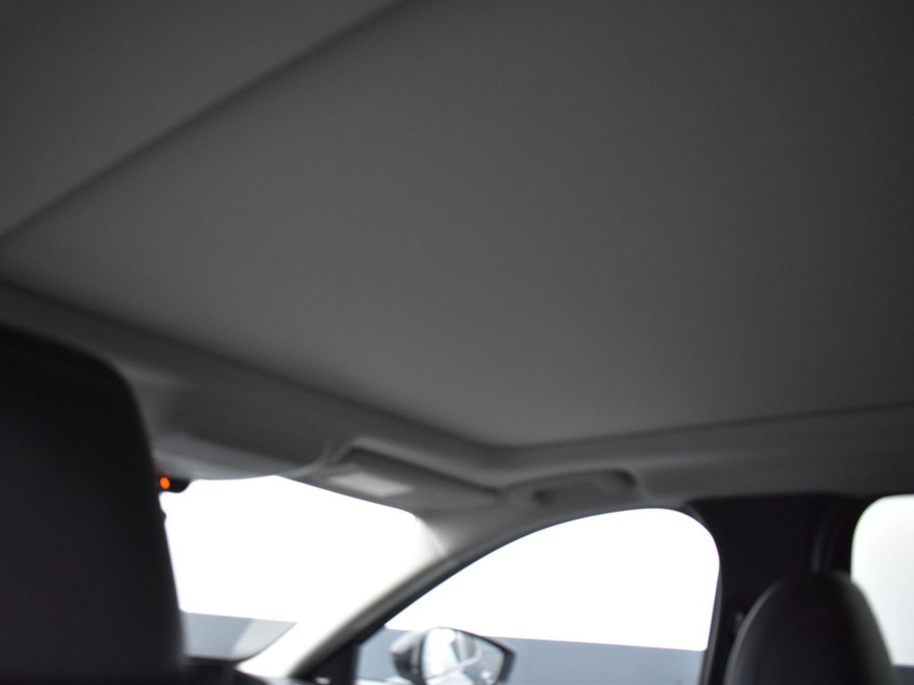 2025 Mazda CX-50 2.5 S Premium photo 18