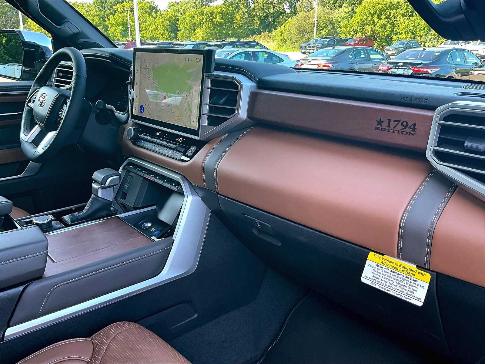 2025 Toyota Tundra 1794 Edition CrewMax photo 8