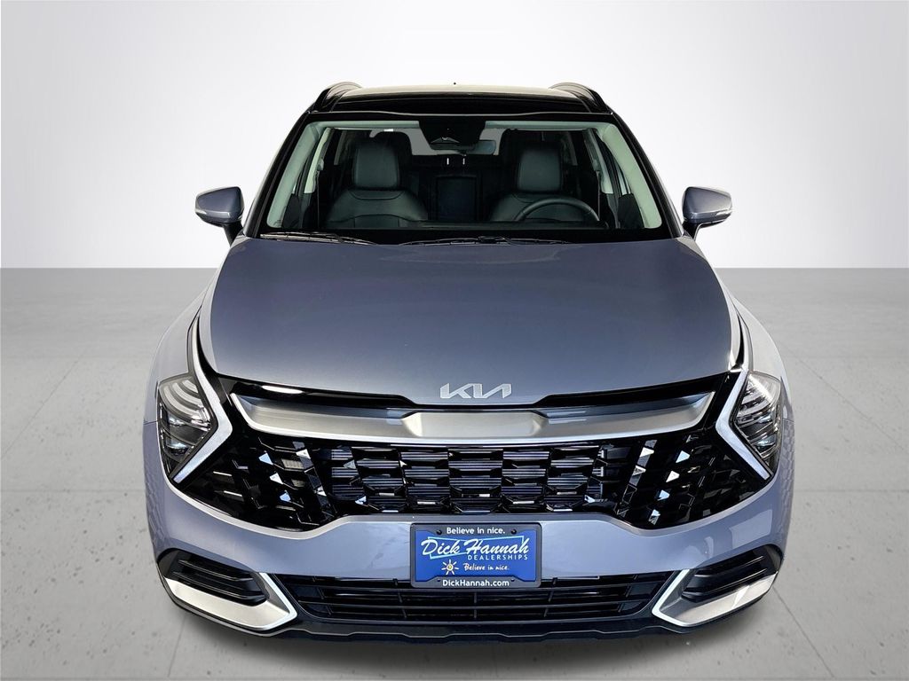 2025 Kia Sportage EX photo 3