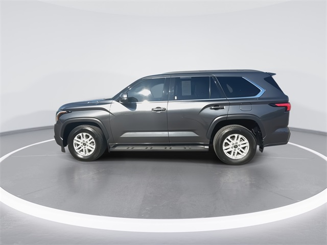 2023 Toyota Sequoia SR5 Sport photo 4