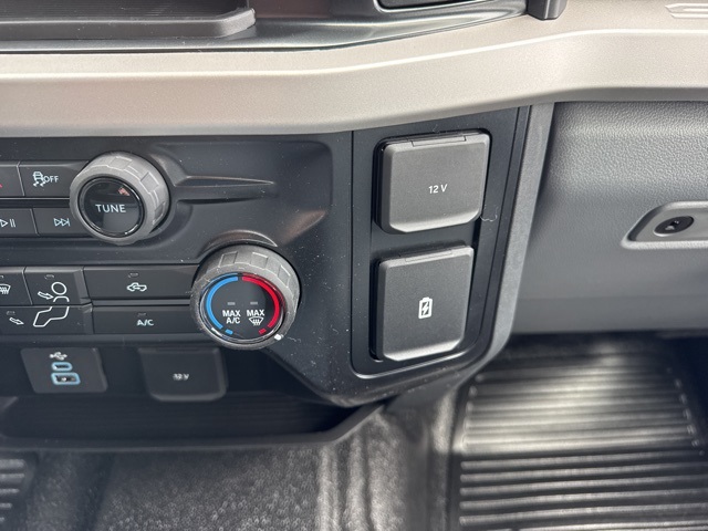 2025 Ford F-350 XL photo 13