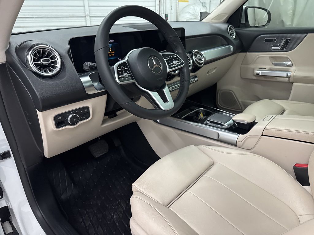 2021 Mercedes Benz GLB 250 photo 11