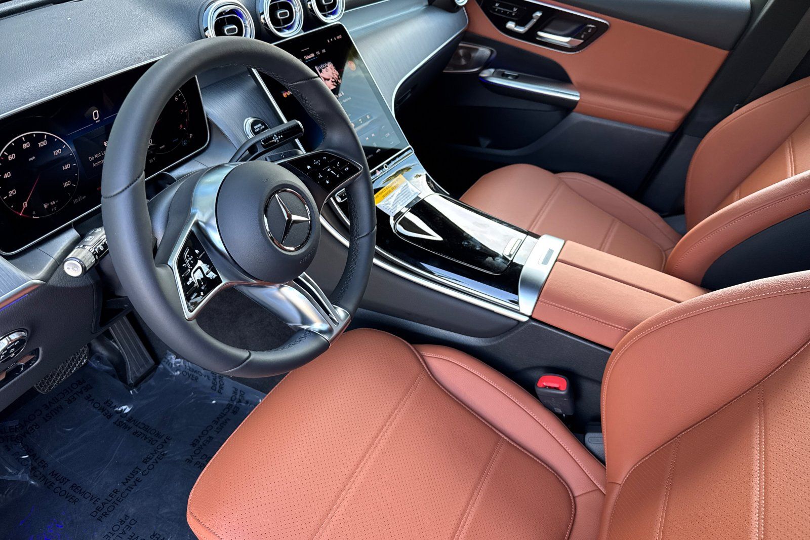 2026 Mercedes Benz GLC 300 photo 8