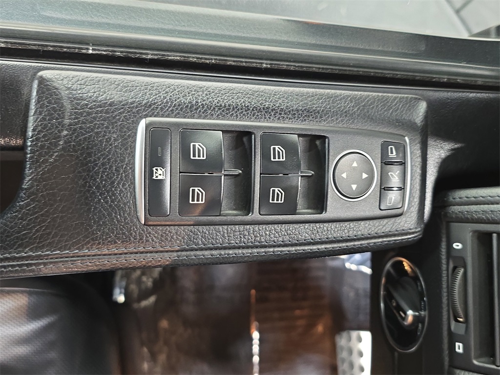 2017 Mercedes Benz G 63 AMG photo 21
