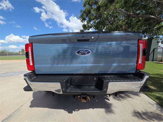 2023 Ford F-450 photo 27