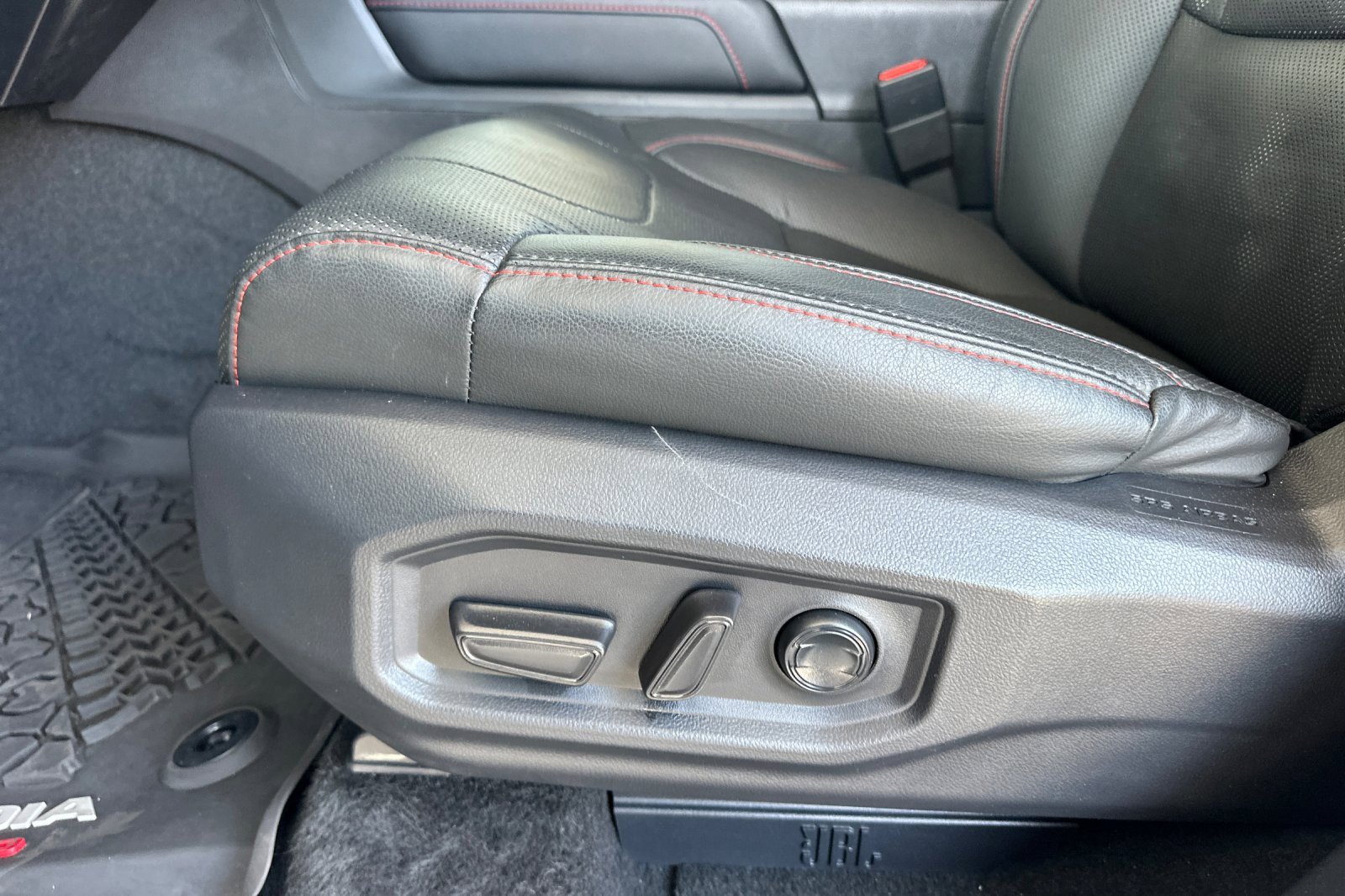 2024 Toyota Sequoia TRD Pro photo 13