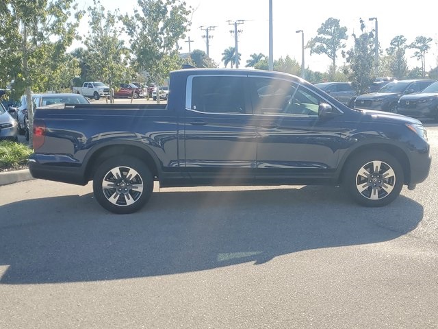 2019 Honda Ridgeline RTL photo 2