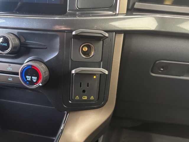 2025 Ford F-150 STX photo 24
