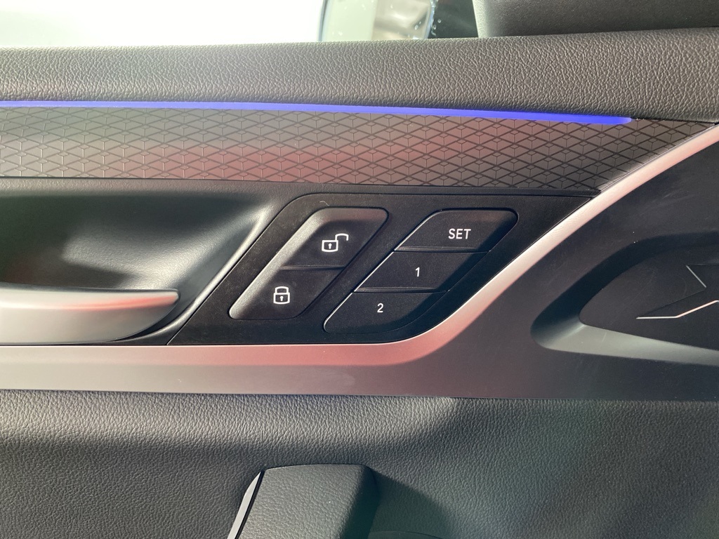 2025 Bmw X4 xDrive30i photo 9