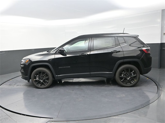 2026 Jeep Compass Latitude Altitude photo 4