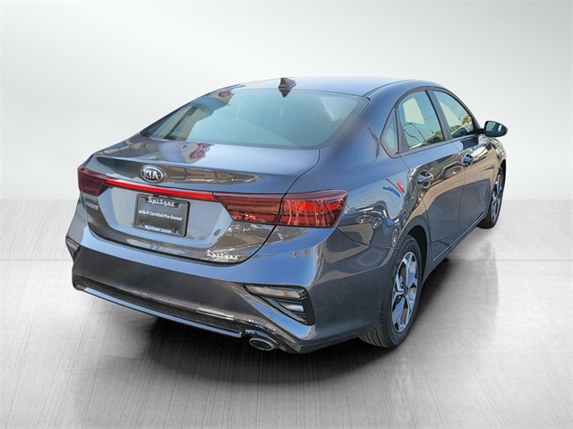 2021 Kia Forte FE LXS photo 3