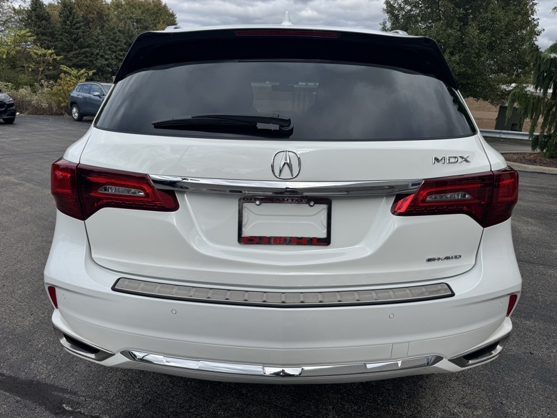 2020 Acura MDX SH-AWD Advance photo 4