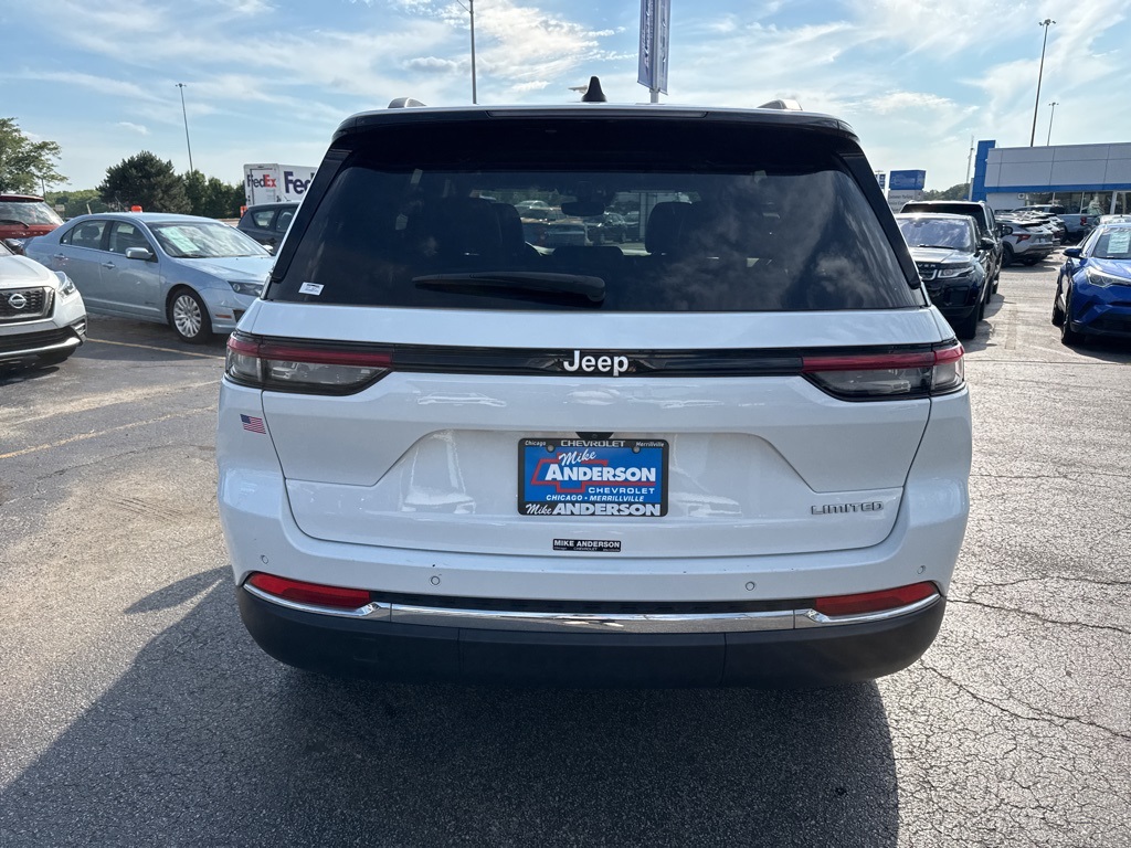 2024 Jeep Grand Cherokee Limited photo 4