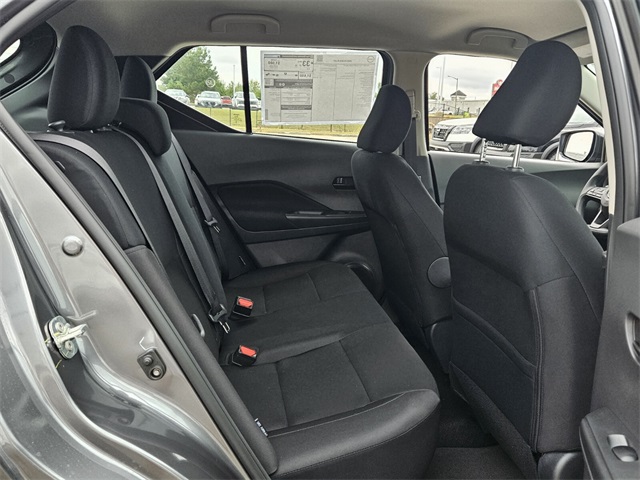 2025 Nissan Kicks Play S photo 13