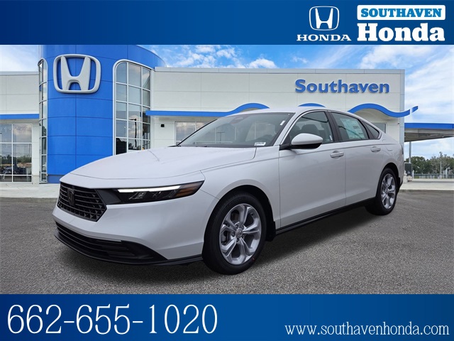 2025 Honda Accord LX's photo