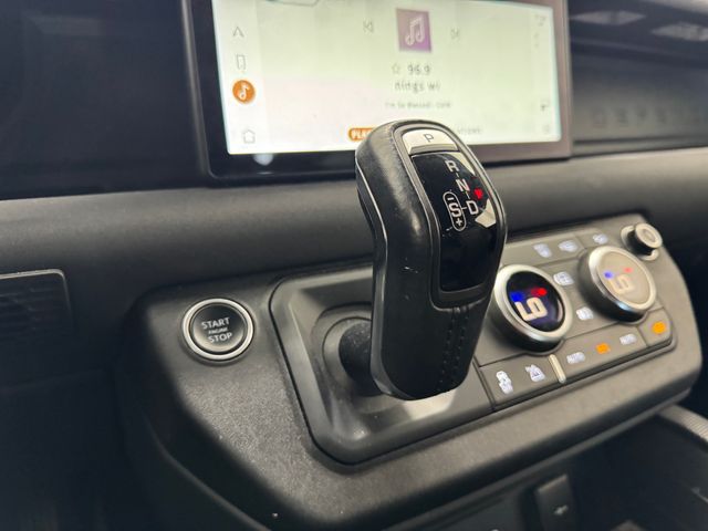 2021 Land Rover Defender 90 X-Dynamic S photo 26