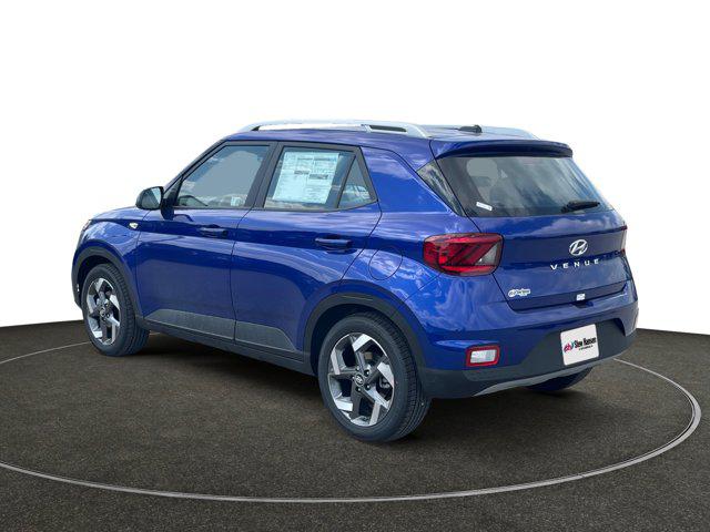 2025 Hyundai Venue SEL photo 3