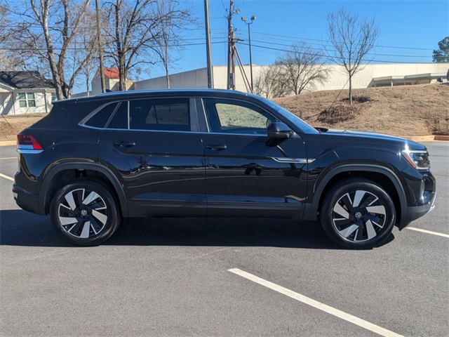 2025 Volkswagen Atlas Cross Sport SE Technology photo 3