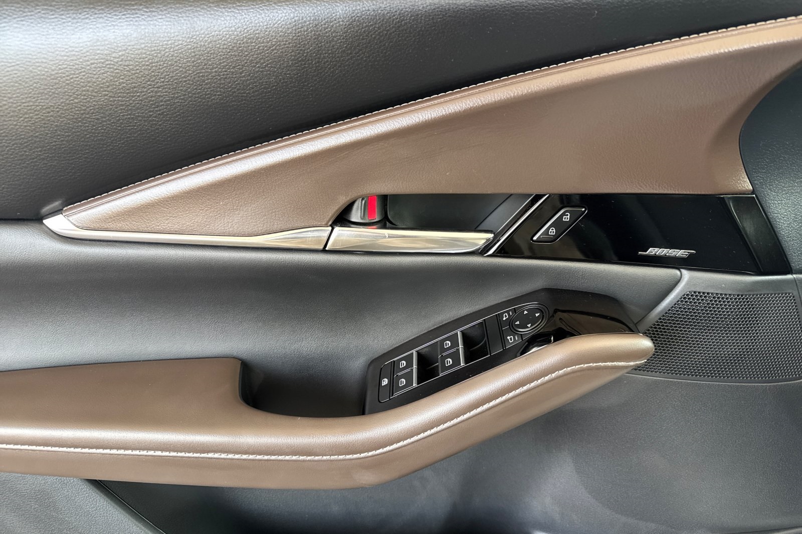 2025 Mazda CX-30 2.5 S Premium photo 11