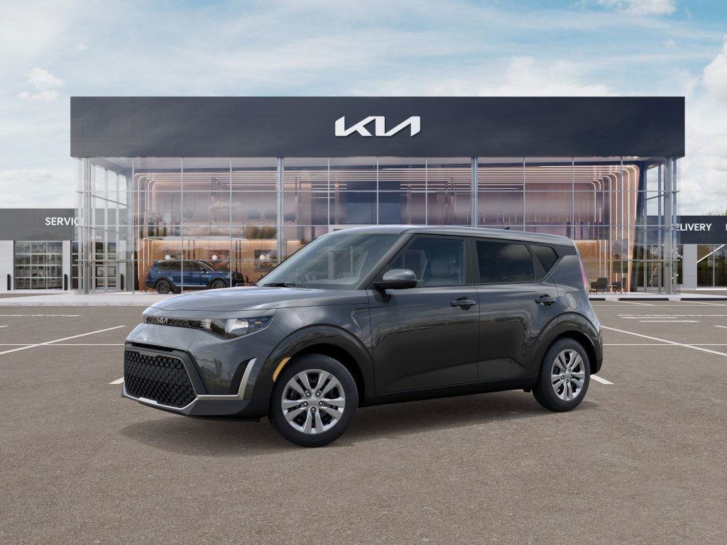 2025 Kia Soul LX photo 3