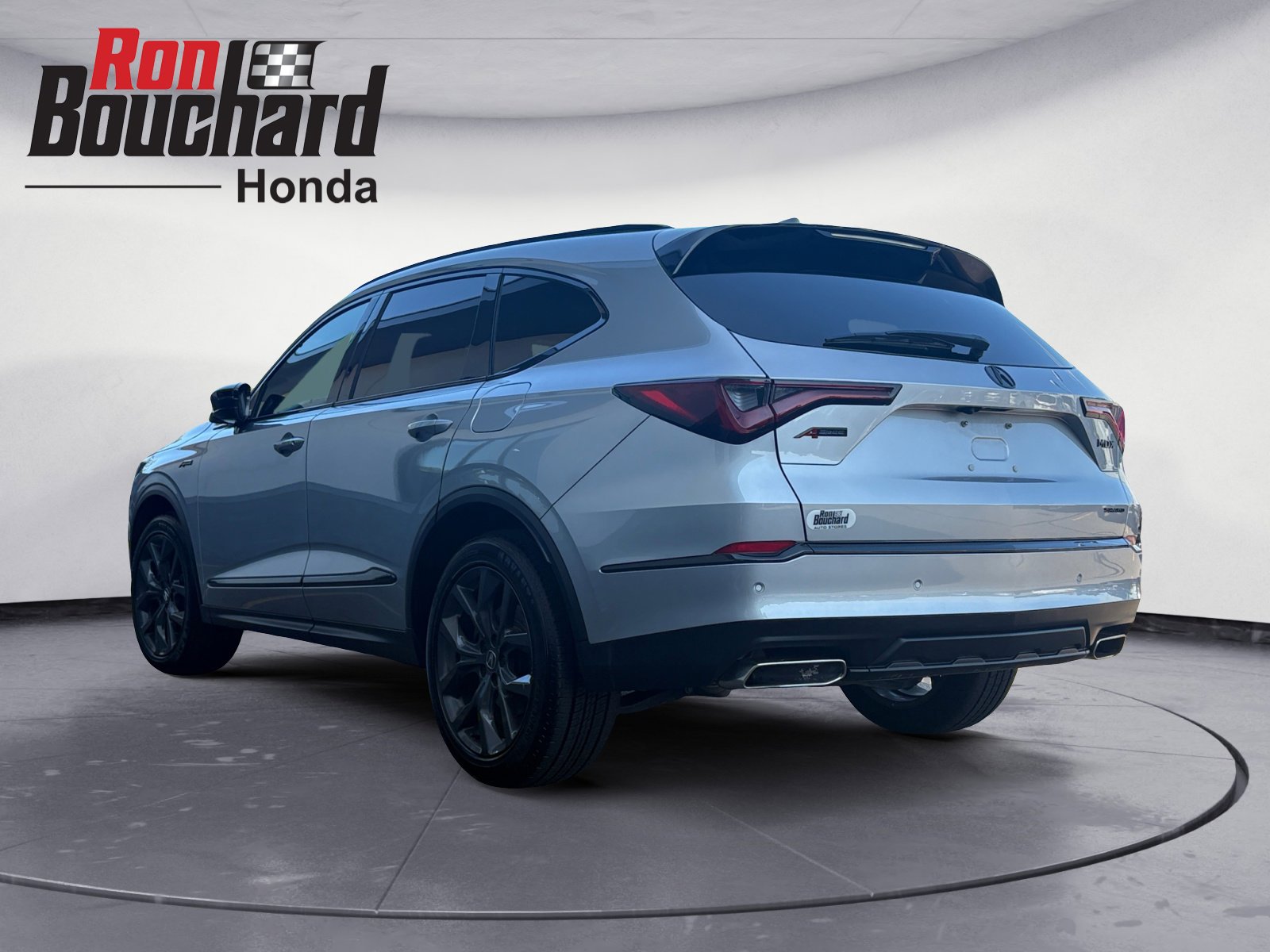 2023 Acura MDX SH-AWD A-Spec photo 4