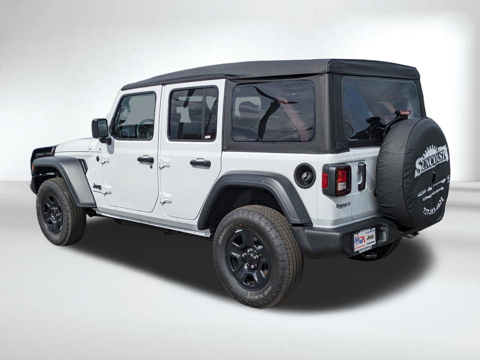 2025 Jeep Wrangler Sport photo 4