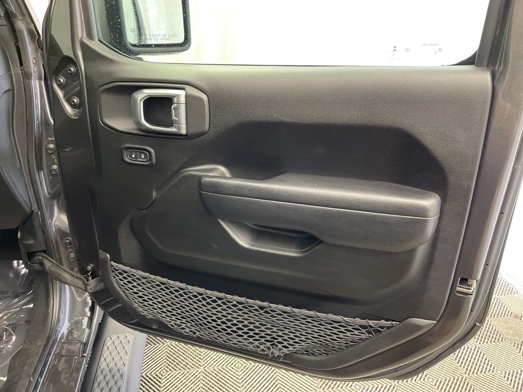 2023 Jeep Gladiator Sport photo 29