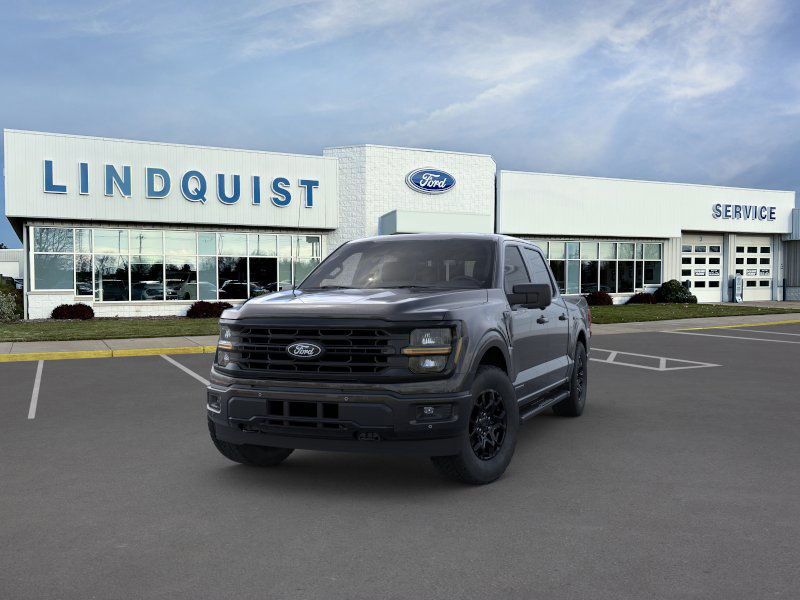 2025 Ford F-150 XLT photo 2
