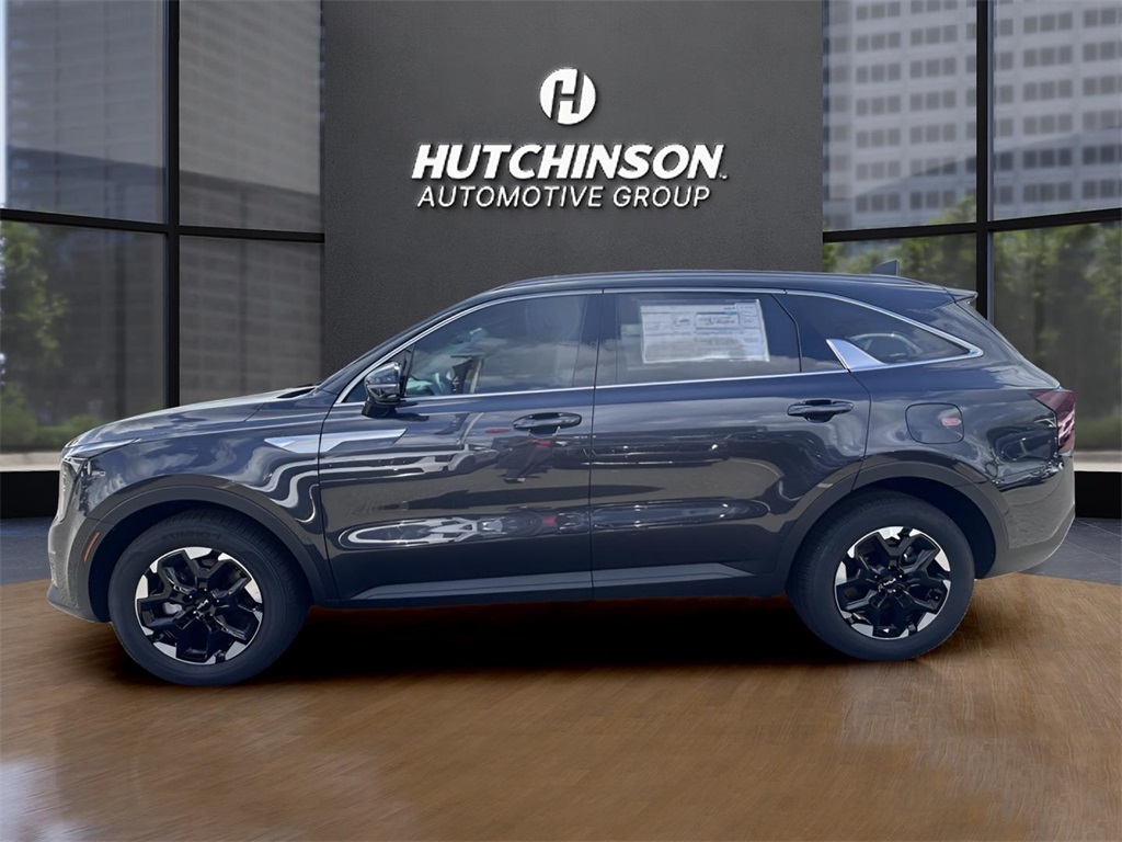 2025 Kia Sorento S photo 4