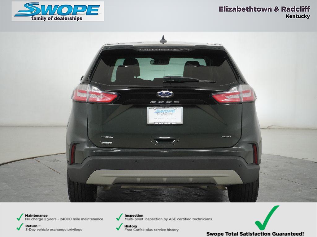 2022 Ford Edge SEL photo 4
