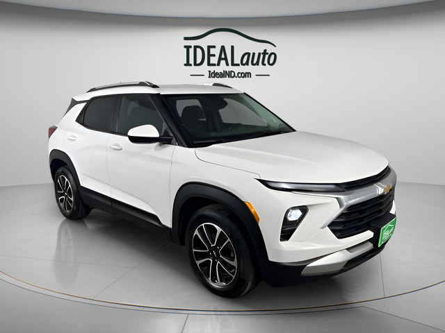 2024 Chevrolet TrailBlazer LT's photo