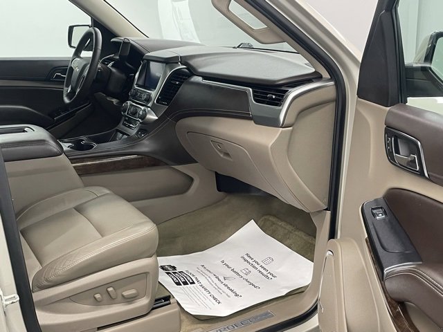 2016 Chevrolet Tahoe LT photo 27