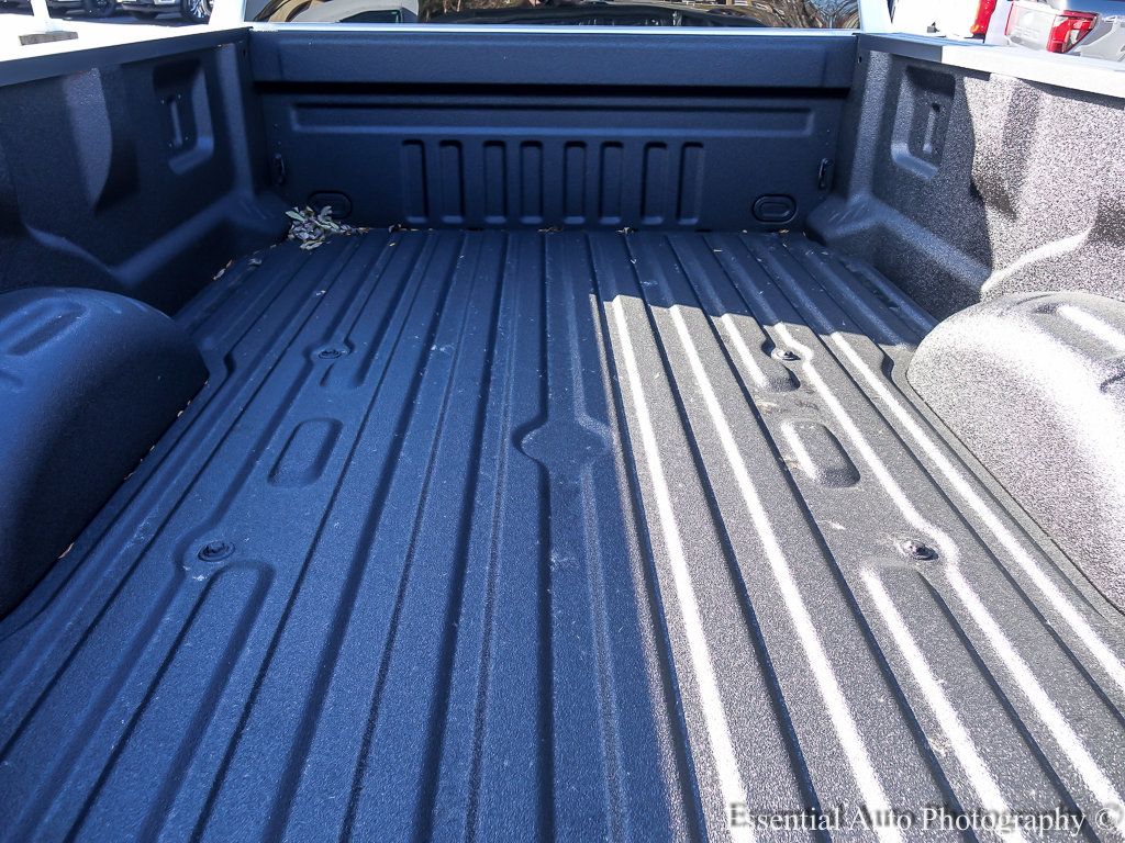 2026 FORD F-250 - Image 17