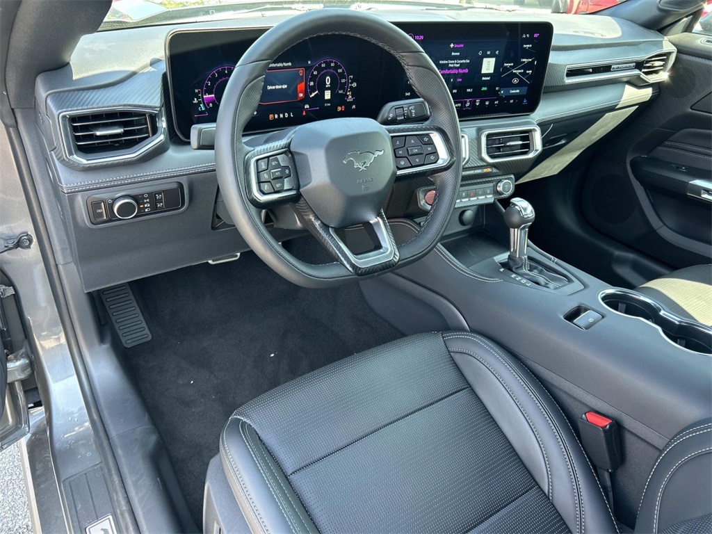 2025 Ford Mustang EcoBoost Premium Convertible photo 13