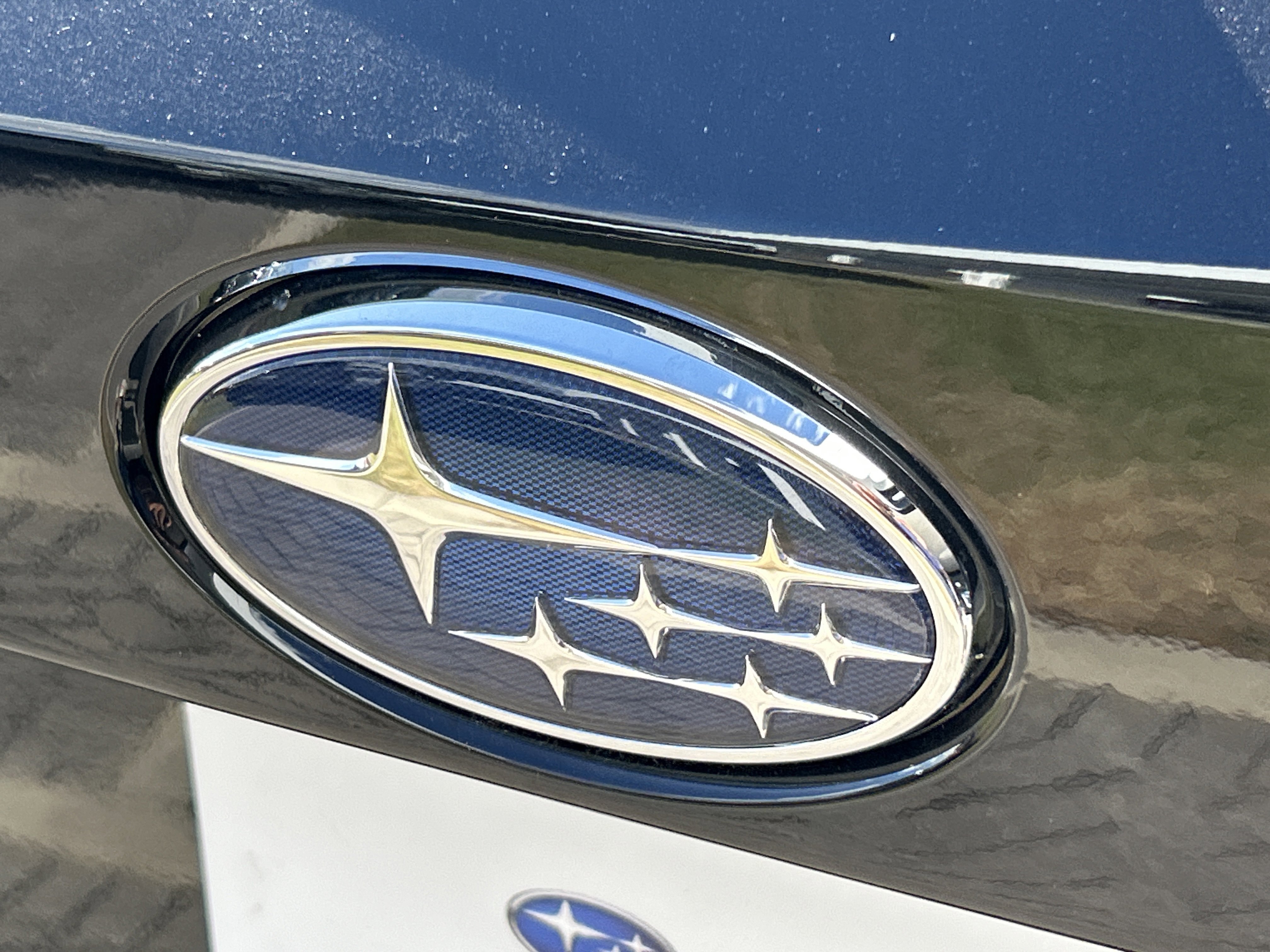 2025 Subaru Outback Premium photo 2