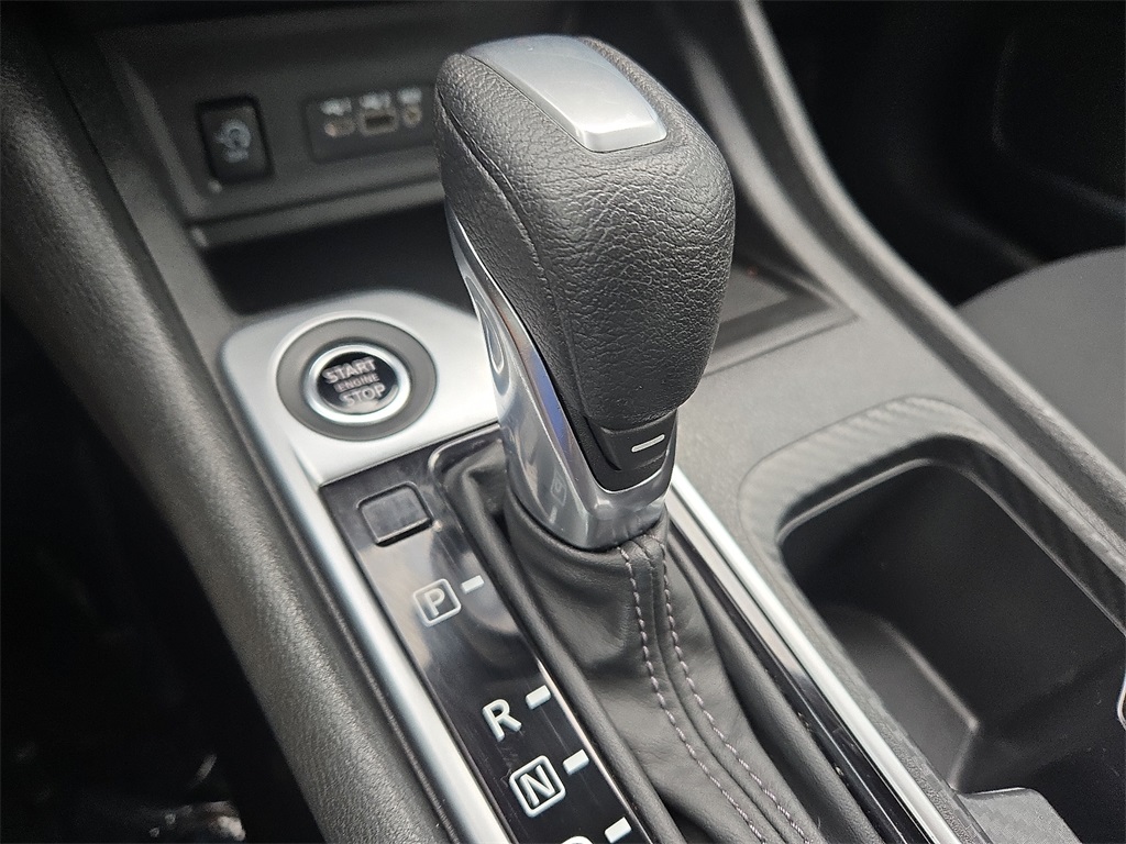 2024 Nissan Sentra SV photo 22