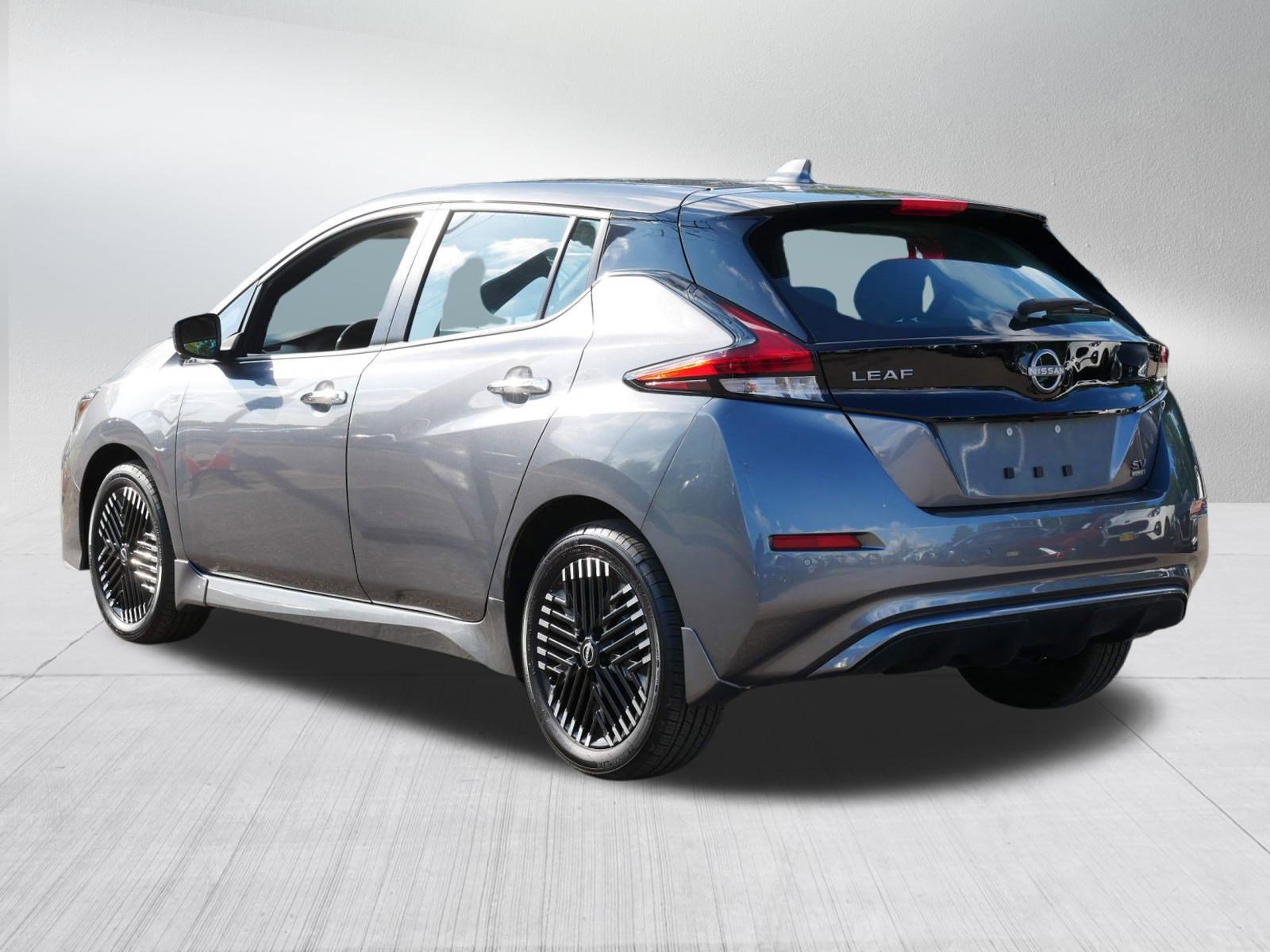 2024 Nissan Leaf SV Plus photo 5
