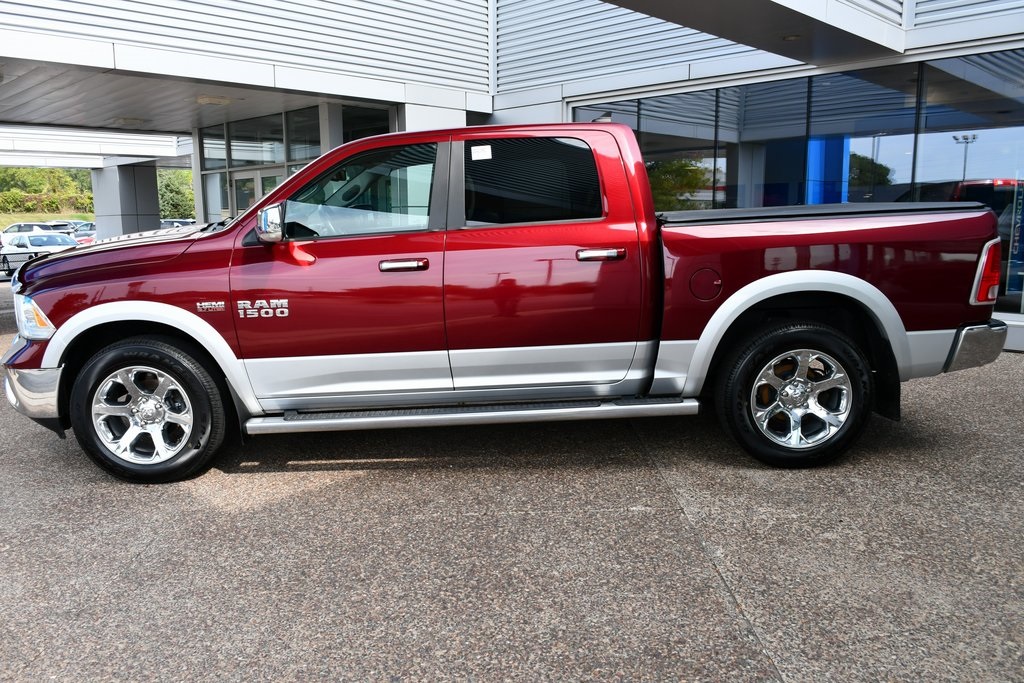 2016 Ram 1500 Laramie photo 3