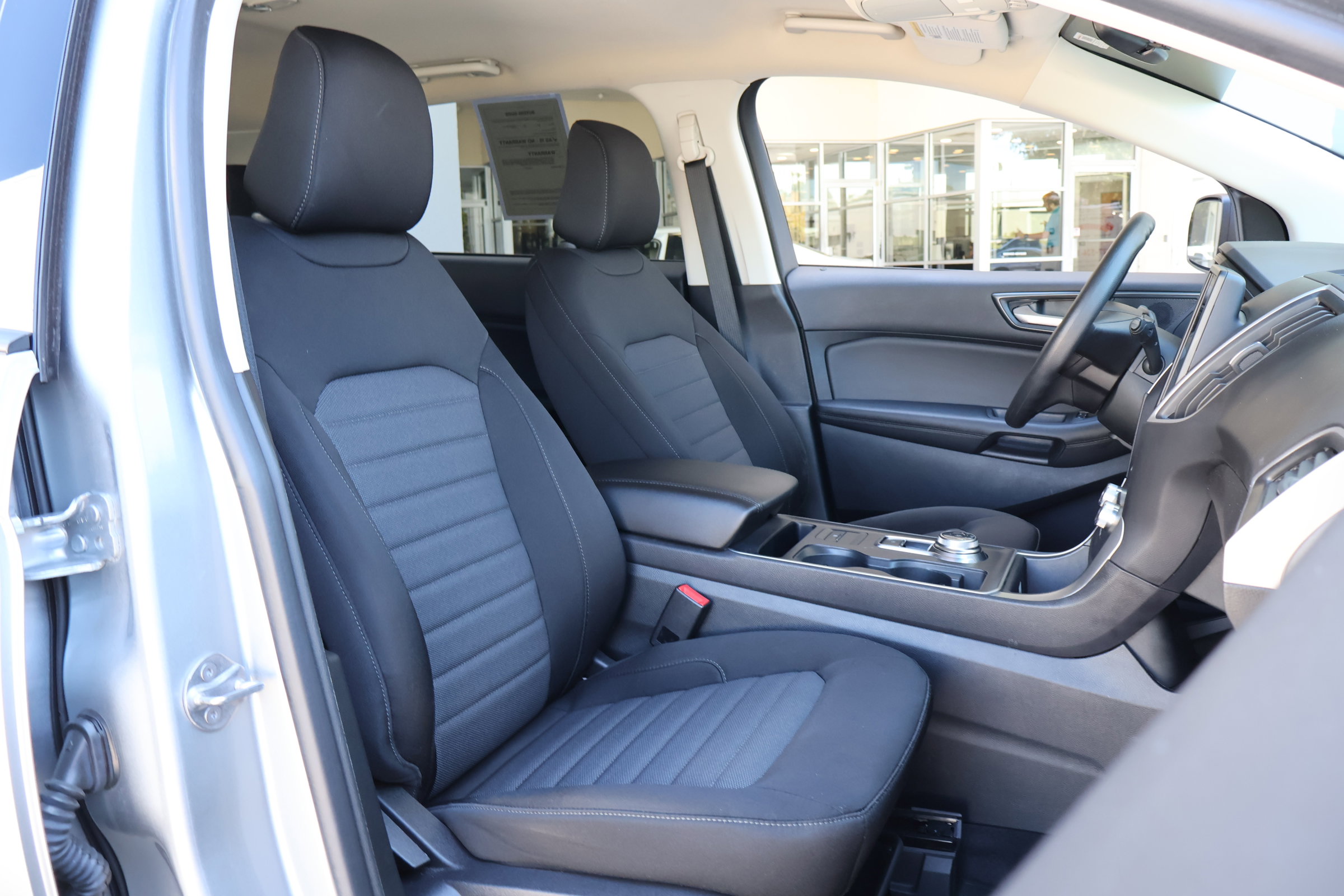 2022 Ford Edge SE photo 19