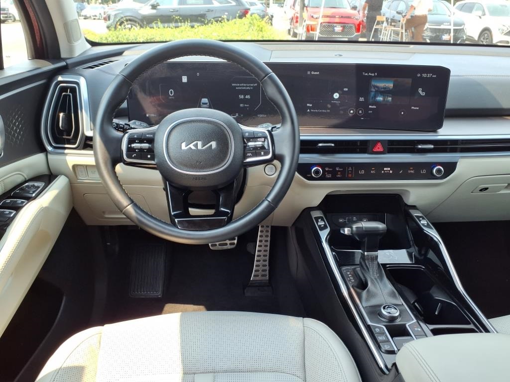 2024 Kia Sorento SX photo 12