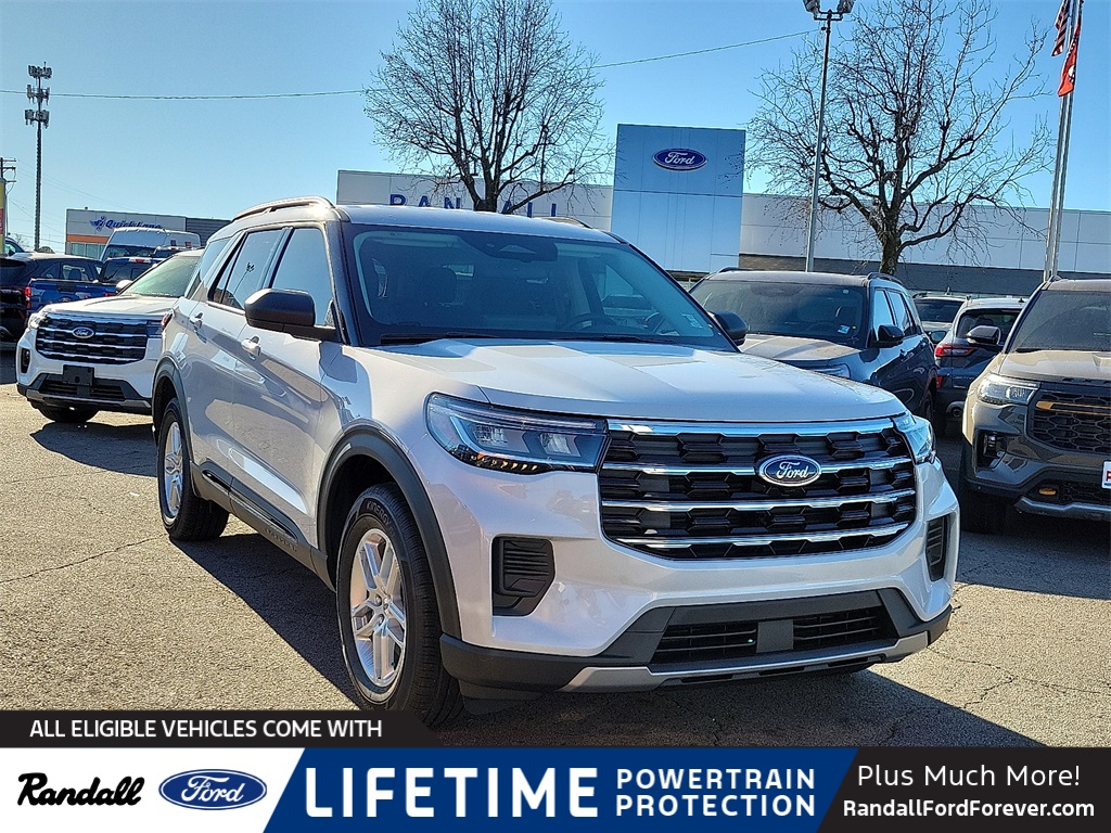 2026 Ford Explorer's photo