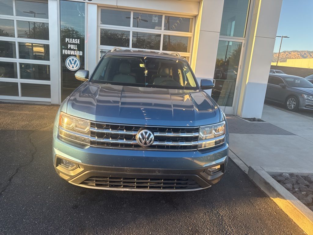 2019 Volkswagen Atlas V6 SE photo 2