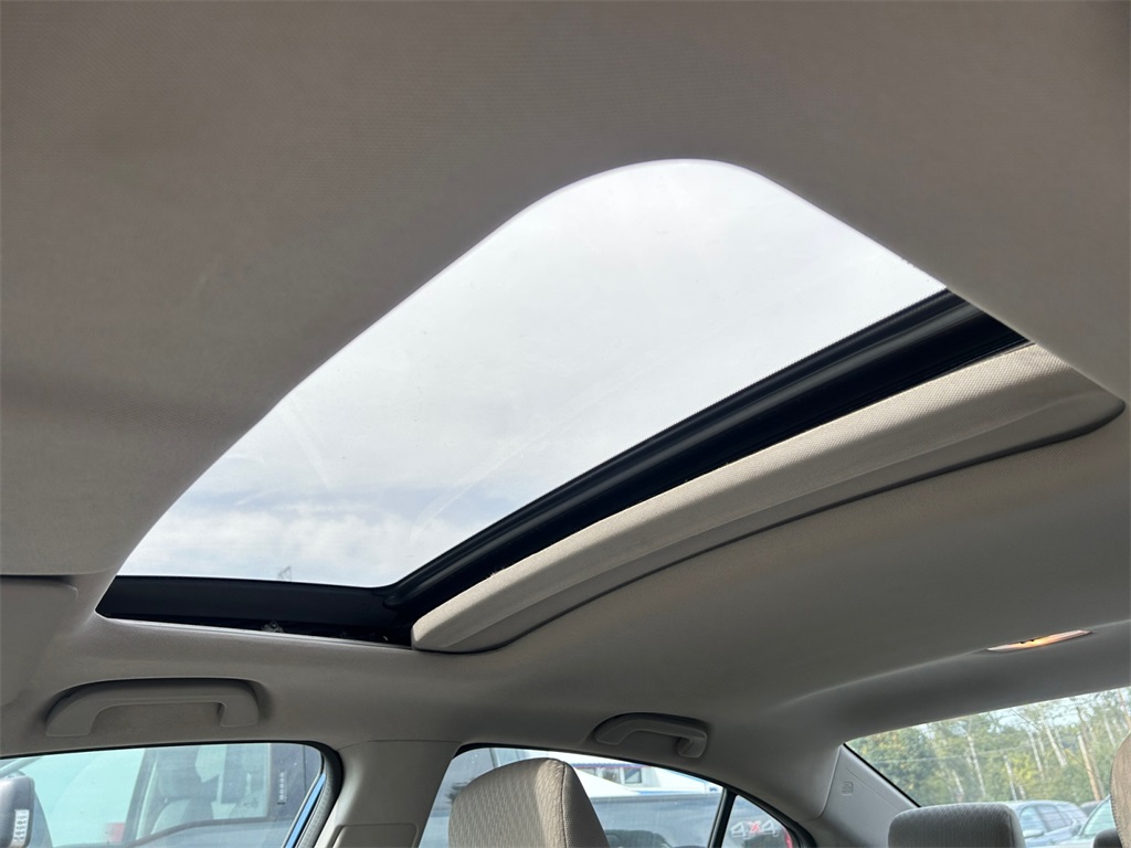 2019 Chrysler Pacifica Touring photo 21